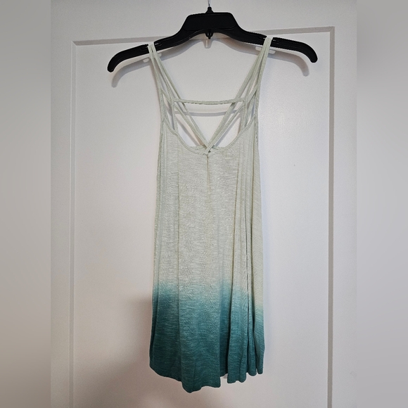 AE soft and sexy tank size XS - Picture 1 of 4